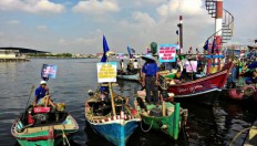 Threatened fishermen rally against reclamation project