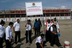 Put end to reclamation work pending review, City told