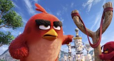 'Angry Birds' flocks to No. 1 over 'Neighbors,' 'Nice Guys' 