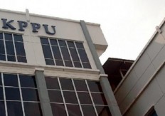 Business watchdog investigators to meet on suspected airfare cartel practices