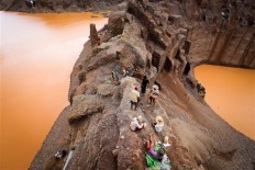 Myanmar govt to simplify process for tourist visa