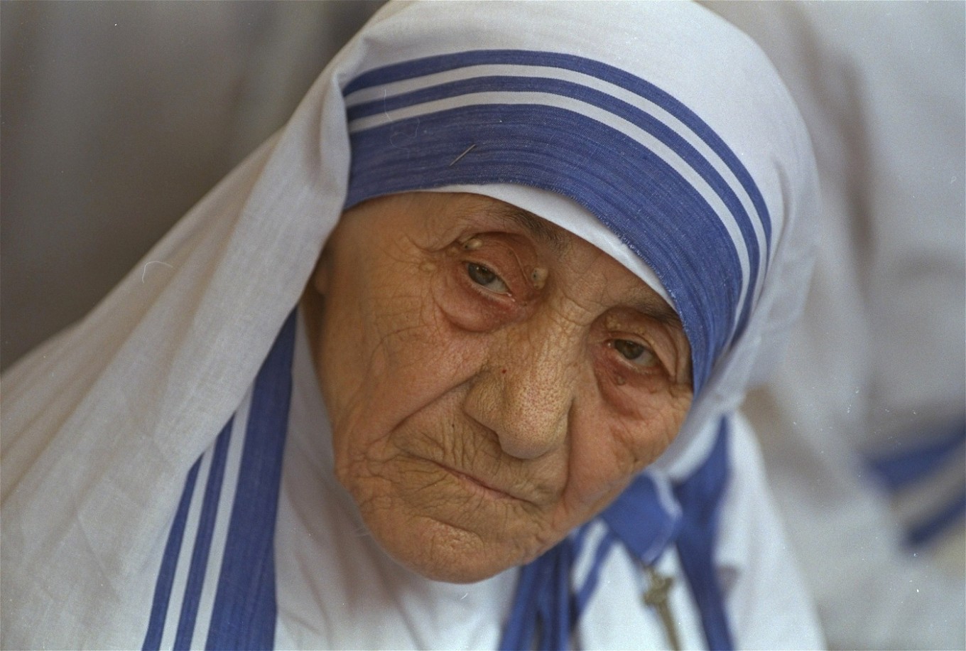 What Is A Short Biography Of Mother Teresa