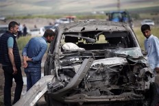 Turkish official: Kurdish rebel car bombing kills 3
