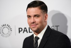 Ex-'Glee' star Mark Salling to surrender in child porn case 