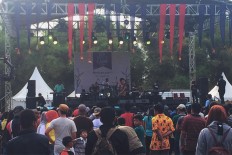 A performance at the Eco Music Camp 2015 in Mekarsari, West Java. This year, the event is being held in the Halimun-Salak Mountain National Forest, Bogor, West Java.