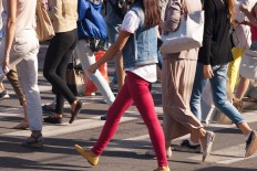 Australia to install ground traffic lights for smartphone-distracted pedestrians 