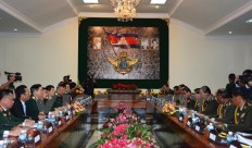 Vietnam, Cambodia beef up defense ties