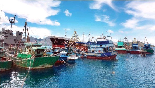 FISHMASTER MARINE TOWERS AND ACCESSORIES Center Vietnam