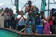 NTT to move immigrants to island near Australia