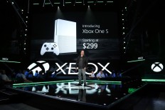 Microsoft touts smaller, faster Xbox One game consoles at E3 