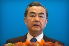 Chinese, SE Asian foreign ministers meet amid sea tensions