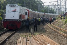 Two children dead after being hit by train in Jakarta