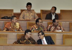 Govt depends on police to punish disruptive groups: Minister