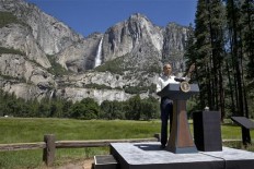 Obama says climate change already damaging national parks 
