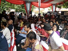 Ahok thanks Teman Ahok for support, promises loyalty