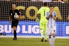 Lionel Messi to quit international football