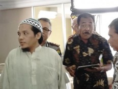 Govt to involve ex-terrorists in renewed de-radicalization program