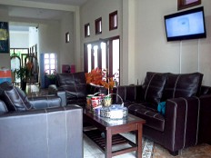 Sleman offers 300 tourist village home stays