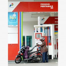 Pertamina stocks up more supplies for Idul Fitri