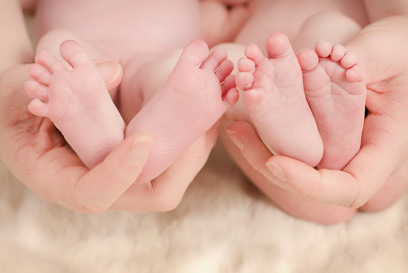 UK healthcare worker arrested for 'murdering' eight babies