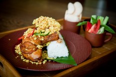 Try this ‘Ayam Goreng Kremes’ recipe at home