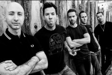 Simple Plan to tour Jakarta in September