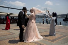  EU, US to Turkey: No excuse to break democratic traditions