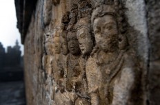 Google's Arts & Culture app lets users explore artworks, artifacts