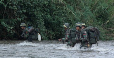 The death of Santoso, terrorist hunt continues