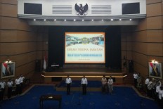 New transportation minister to focus on connectivity, services