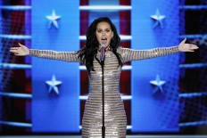 Katy Perry belts 'Rise' and 'Roar' at Democratic convention 