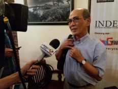 Economist warns of minor crisis in December