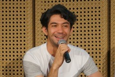 Reza Rahadian wants more actors, actresses to turn to theater