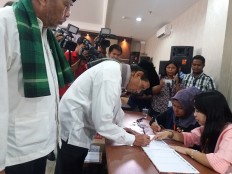 Only one candidate pair submits proof of support: Commission