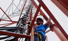 Indonesian telco operator says network sharing to reduce 40% investment cost 