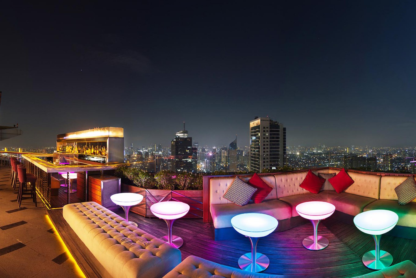 Nine of the finest rooftop bars in Jakarta - Food - The Jakarta Post
