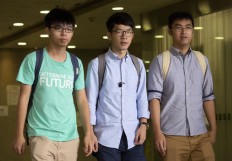 Hong Kong protest leaders avoid jail time for illegal rally