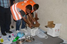 US sends jets to protect forces from Syrian regime strikes