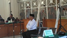 Barru regent gets 4.5 years for corruption, money laundering