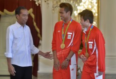 Gold-medal shuttlers to get Rp 1 billion each from PBSI