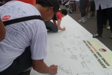 Reducing vote-buying in local elections