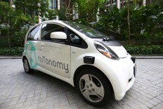 World's first self-driving taxis debut in Singapore 