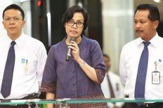Sri Mulyani, House turn from foes to friends