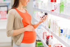 How to safely consume medicine when pregnant