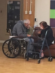 Photograph of separated elderly Canada couple gets attention 