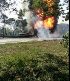 Pertamina fuel truck explodes in road accident, one dead