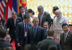 Obama puts South China Sea back on agenda at summit 