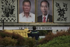 Jokowi to take Duterte on 'blusukan' to Tanah Abang