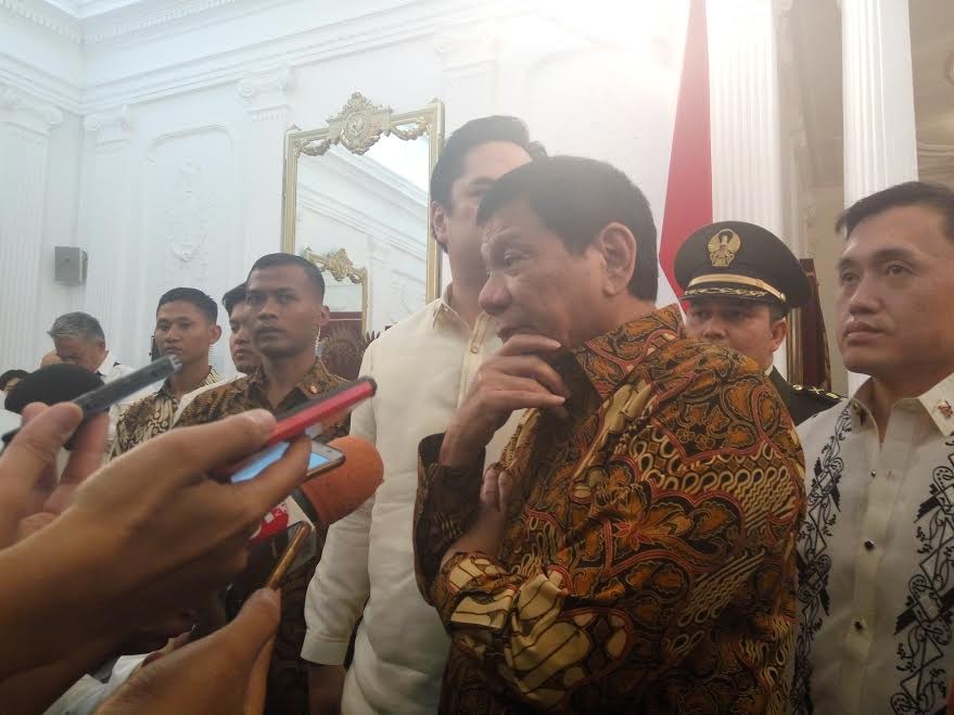 Philippine President Rodrigo Duterte speaks to reporters at the State Palace in Jakarta after a meeting with President Joko "Jokowi" Widodo on Friday.