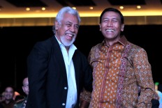 Stop talking about ransoms, minister demands